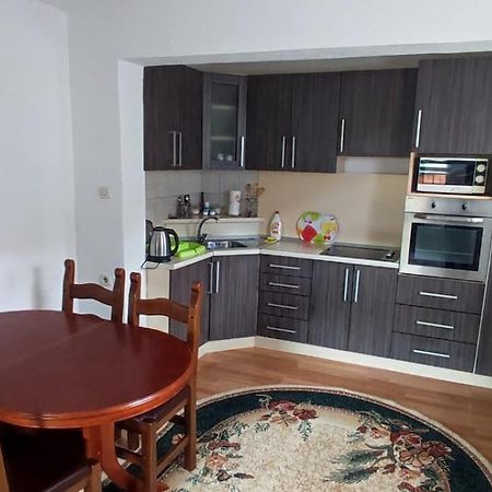 Comfort House Near Pyramides Високо Екстериор снимка