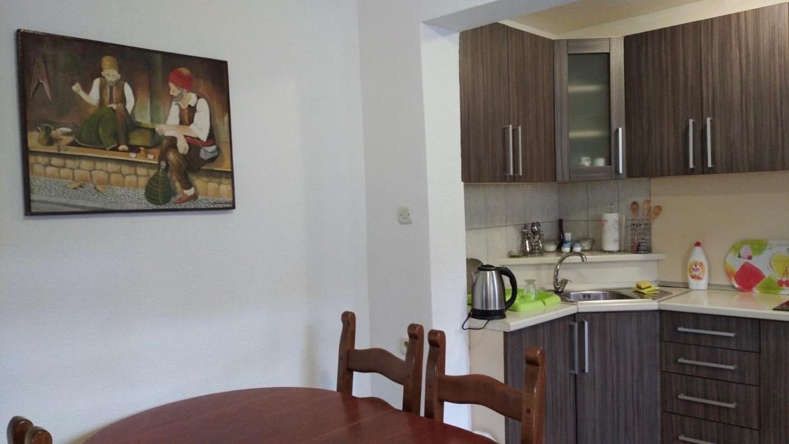 Comfort House Near Pyramides Високо Екстериор снимка