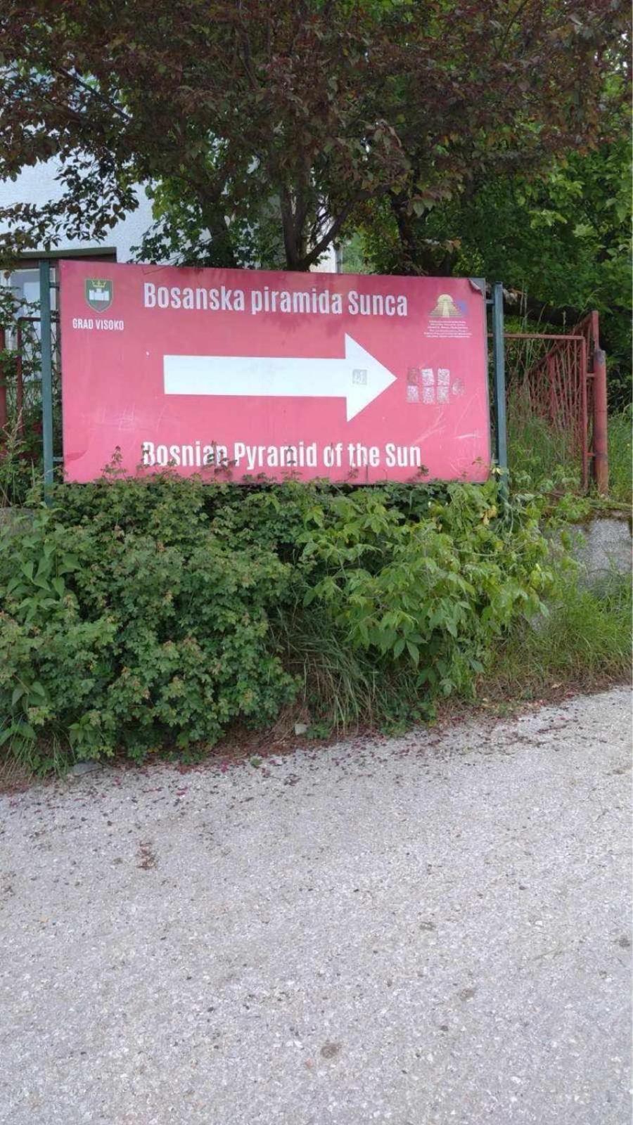 Comfort House Near Pyramides Високо Екстериор снимка